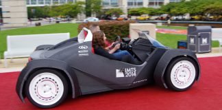 Strati, la prima auto stampata interamente in 3D al mondo