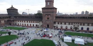 Le auto in mostra al Castello Sforzesco di Milano