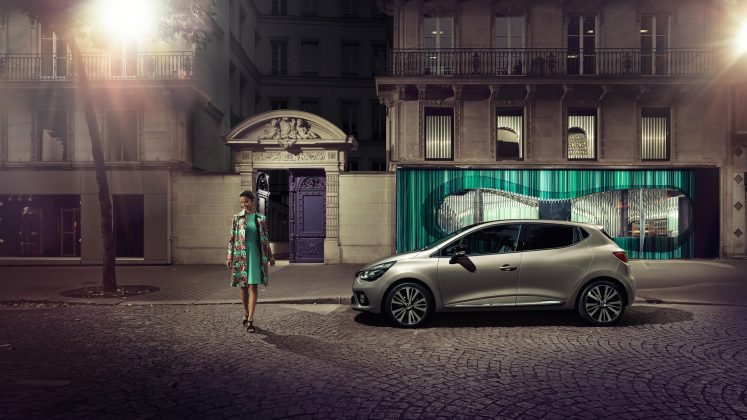 Renault Clio Initiale Paris
