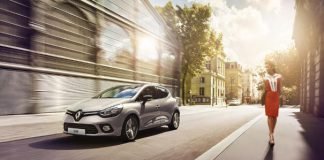 Renault Clio Initiale Paris
