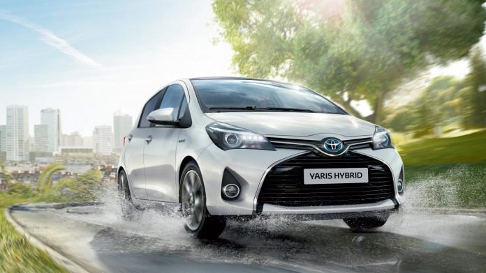 Toyota Yaris ibrida
