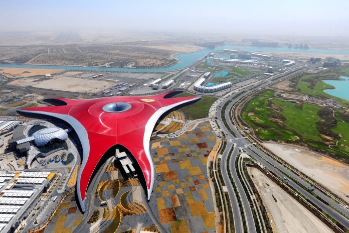 Ferrari_World_Abu_Dhabi Il parco Ferrari World ad Abu Dhabi