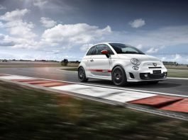 Abarth 595 Yamaha Factory Racing Edition