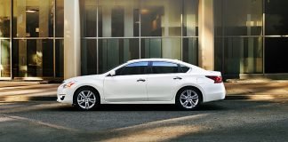 Nissan Altima