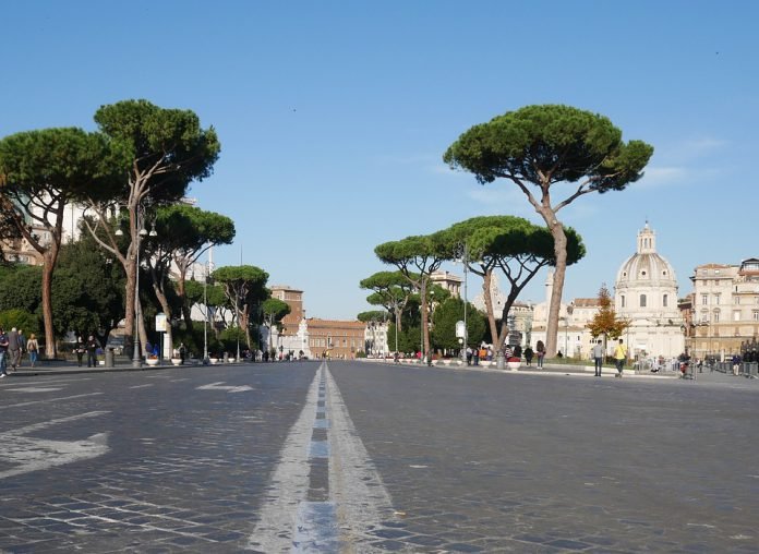 Roma blocco traffico