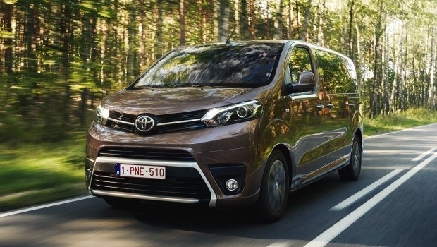 toyota-proace-verso-test_41441ce3b4dec5e784679824cc3de6ba45229