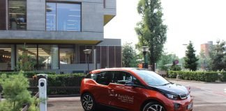 auto elettrica a Milano
