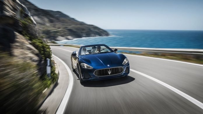 Le 10 migliori auto Maserati-Quattroporte-Grancabrio05 (FILEminimizer) Le 10 migliori auto Maserati-Quattroporte-Grancabrio