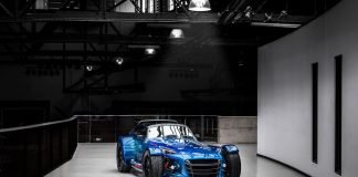 Donkervoort D8 GTO RS Bare Naked Carbon Edition