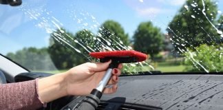 Liquido tergicristalli composizione