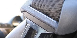 Avviso cinture di sicurezza