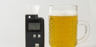 Alcol test positivo