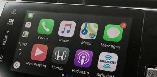 Apple CarPlay