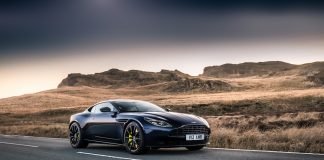 Aston Martin DB11 AMR 2018