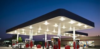 Come risparmiare benzina guidando