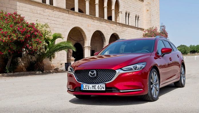 Nuova Mazda6