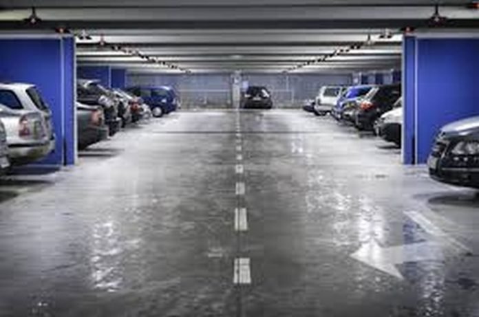 assicurazione auto in garage