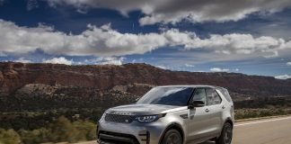 Land Rover Discovery 2018
