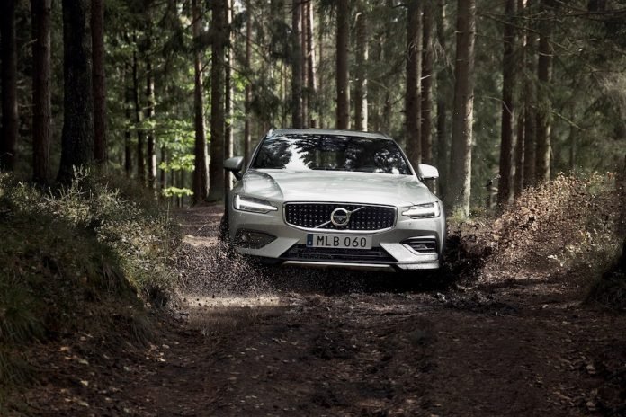 Volvo V60 Cross Country 2019