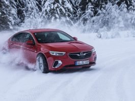 Opel Insignia con trazione integrale high-tech