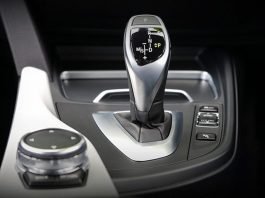 Auto con cambio automatico