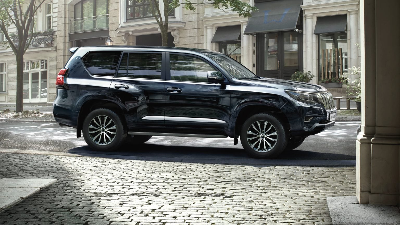Toyota rivoluziona il fuoristrada: il mini Land Cruiser elettrico arriva nel 2028 con 600 km di Toyota rivoluziona il fuoristrada: il mini Land Cruiser elettrico arriva nel 2028 con 600 km di