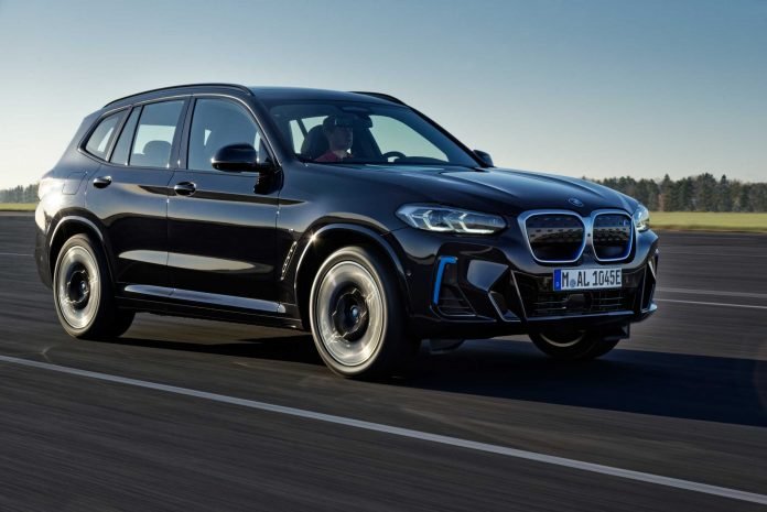 BMW iX3