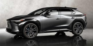 toyota batteria