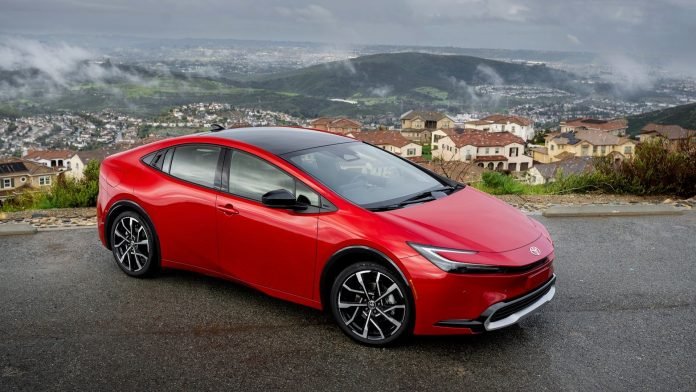 Toyota Prius 2025