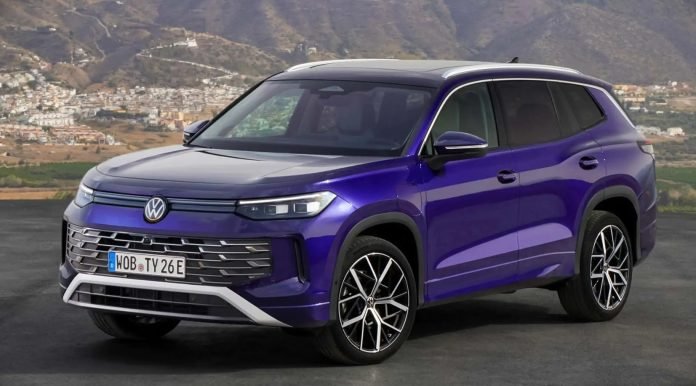 Volkswagen Tayron 1.5 eHybrid Volkswagen Tayron 1.5 eHybrid