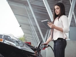 Batterie auto e ricariche più efficienti
