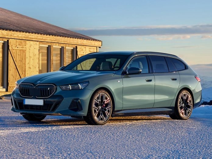 BMW i5 Touring