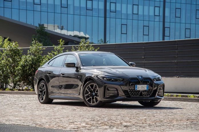 BMW, fuga di notizie sui 40 nuovi modelli in arrivo