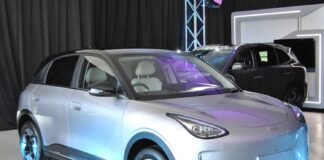 Geely E2