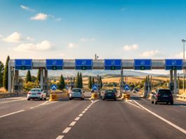 Pedaggi autostradali estate 2026: le offerte di Telepass, UnipolMove, MooneyGO e gli sconti indiretti da conoscere Pedaggi autostradali estate 2026: le offerte di Telepass, UnipolMove, MooneyGO e gli sconti indiretti da conoscere