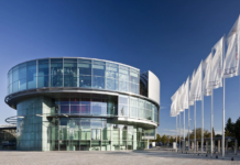 Audi Museum Mobile di Ingolstadt: vetture, tecnologia a tanta storia Audi Museum Mobile